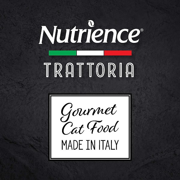 Show full view: Nutrience Trattoria Chicken with Ham Shreds Wet Cat Food, 70-g can, case of 24 slide 8 of 8