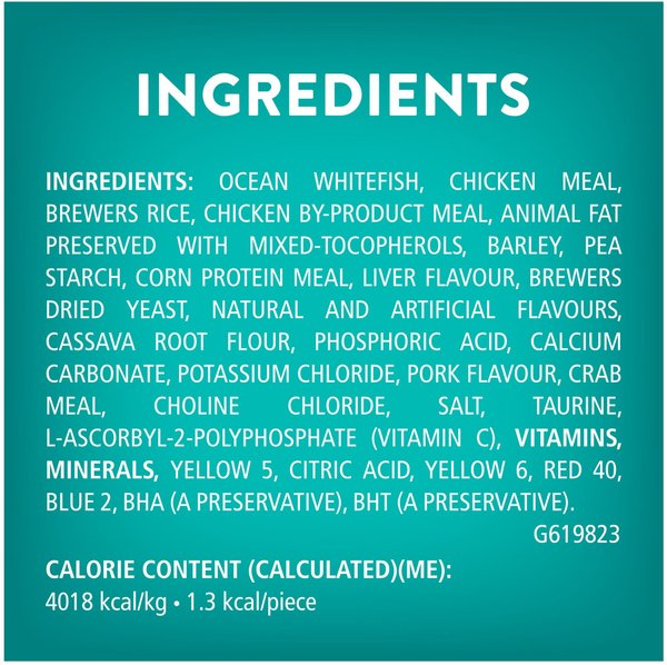 Show full view: Friskies Party Mix Meow Luau Crunch with Real Ocean Whitefish Cat Treats, 170-g pouch slide 9 of 11