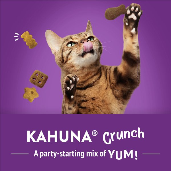Show full view: Friskies Party Mix Kahuna Crunch with Real Ocean Whitefish Cat Treats, 170-g pouch slide 8 of 9