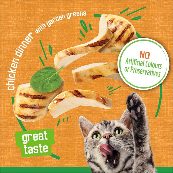 Show full view: Friskies Indoor Paté Chicken Dinner with Garden Greens Wet Cat Food, 156-g can, case of 24 slide 5 of 11