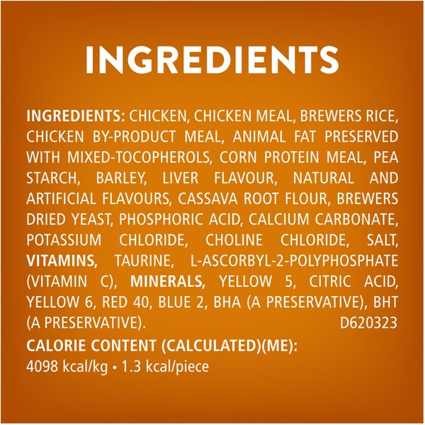 Show full view: Friskies Party Mix Chicken Lovers Crunch with Real Chicken Cat Treats, 170-g pouch slide 9 of 10