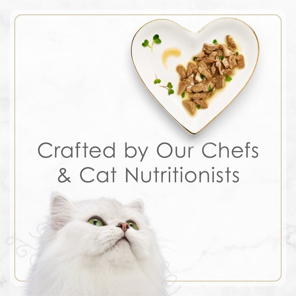 Show full view: Fancy Feast Petites Seared Salmon Entree with Spinach in Gravy Wet Cat Food, 79.4-g tray, case of 12 slide 5 of 11