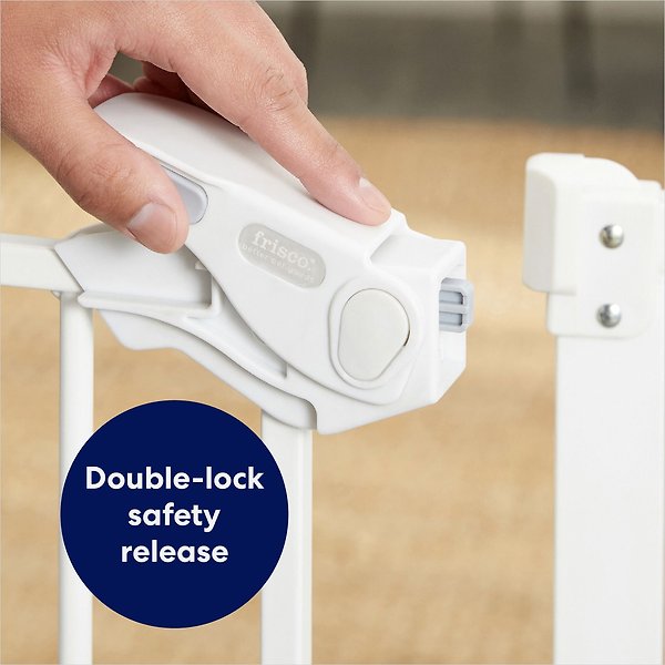 Show full view: Frisco Steel Extra Wide Auto-Close Dog Gate, White, 30-in slide 3 of 9