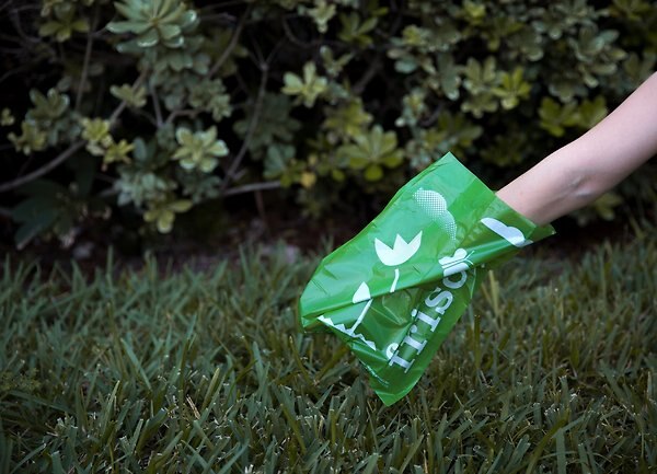 Show full view: Frisco Dog Poop Bags + Dispenser, 15 count, Scented slide 5 of 8