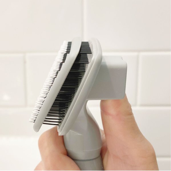 Show full view: Wahl Self-Cleaning Slicker Cat Brush slide 4 of 6