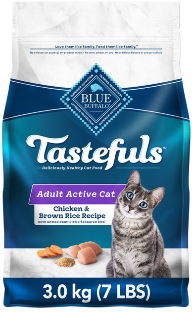 BLUE BUFFALO Tastefuls Natural Adult Chicken Brown Rice Dry Cat