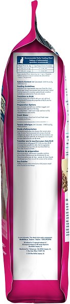 Show full view: Blue Buffalo Wilderness Salmon Grain-Free Adult Dry Cat Food, 4.9-kg bag slide 3 of 9