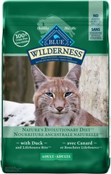 Blue Buffalo Wilderness Duck Grain-Free Adult Dry Cat Food, 4.9-kg bag