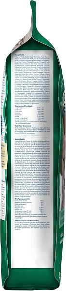 Show full view: Blue Buffalo Wilderness Duck Grain-Free Adult Dry Cat Food, 4.9-kg bag slide 4 of 9