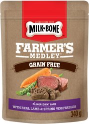 Milk-Bone Farmer's Medley Grain-Free Real Lamb & Spring Vegetables Dog Treats, 340-g bag