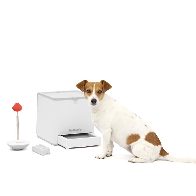 PetSafe Teach&treat おやつマシーン　アジリティー PETSAFE Teach & Treat Remote Reward Trainer Dog Toy - Chewy.com