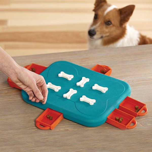 Show full view: Nina Ottosson by Outward Hound Casino Interactive Treat Puzzle Dog Toy slide 6 of 8