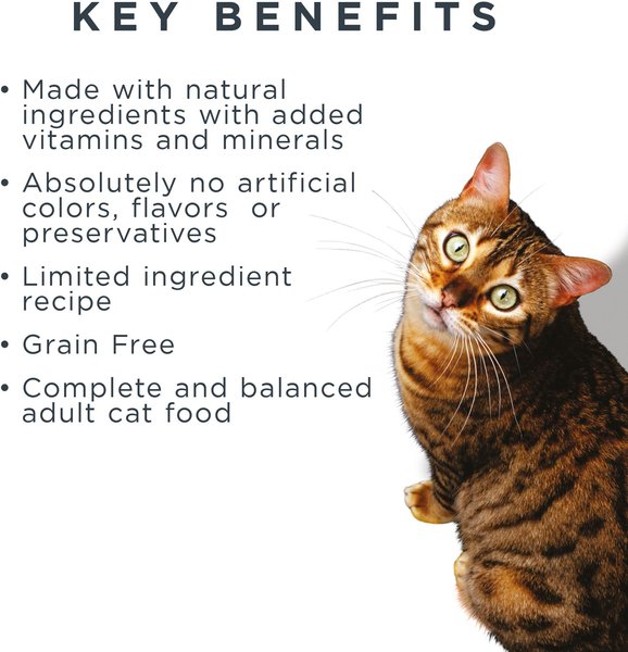 Show full view: Reveal Natural Complete & Balanced Grain-Free Chicken Recipe Dry Cat Food, 1.36-kg bag slide 5 of 8