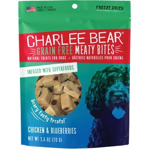 Charlee Bear Meaty Bites Chicken & Blueberries Grain-Free Freeze-Dried Dog Treats, 2.5-oz bag