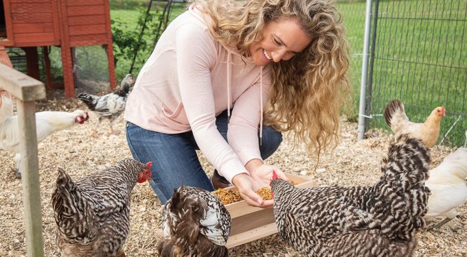 Henhouse Reserve by Kalmbach Feeds