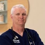 Headshot of Chewy Vet Care Coral Springs veterinarian