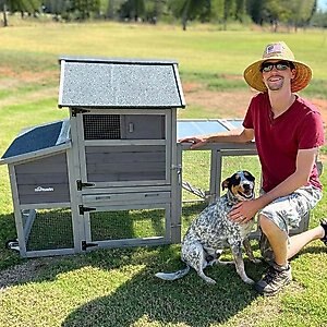 Aivituvin AIR27 Chicken Tractor Chicken House, 2 to 4 Chicken Capacity