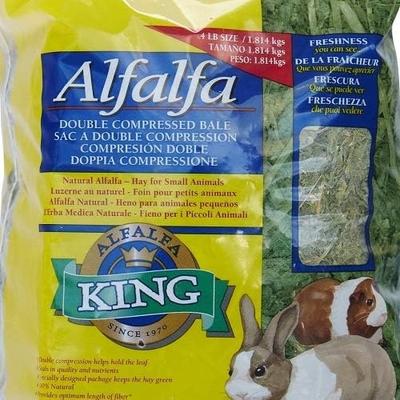 Show full view: Alfalfa King Double Compressed Alfalfa Hay Small Animal Food, 4-lb bag slide 8 of 9