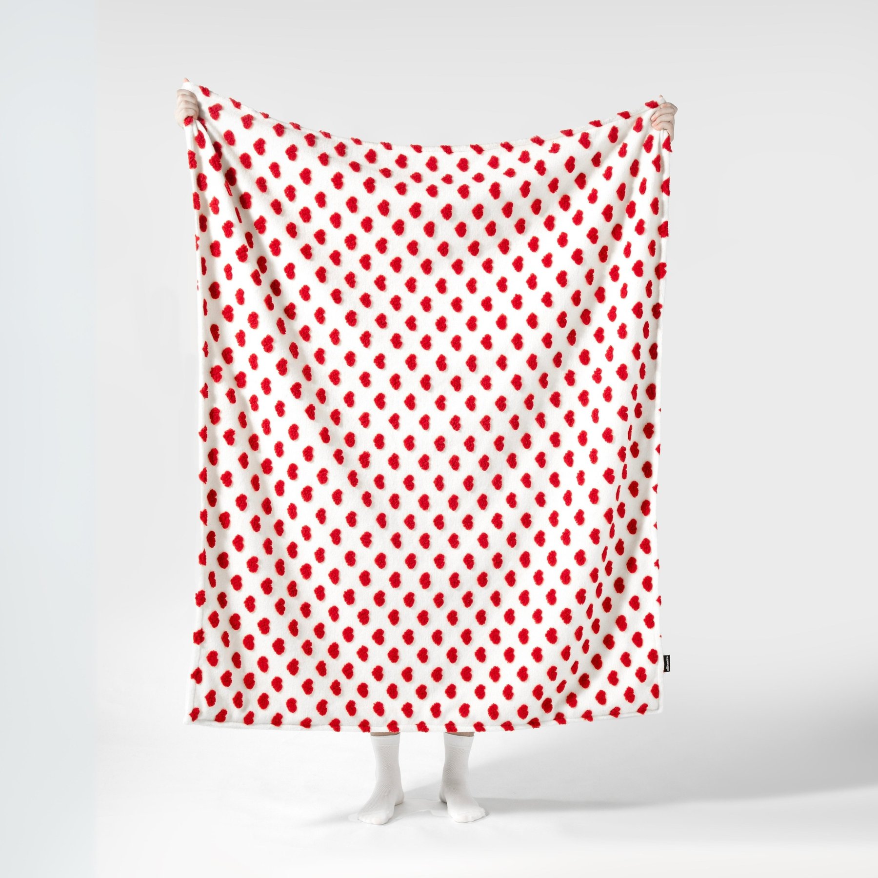 Allisandro Heart Jacquard Dog & Cat Blanket, Red Heart, XX-Large