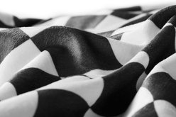 Allisandro Stylish Sherpa Waterproof Dog & Cat Blanket, 40x30-in, Off White Checkerboard slide 2 of 6