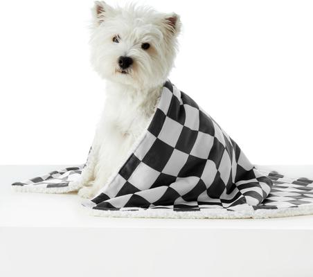 Show full view: Allisandro Stylish Sherpa Waterproof Dog & Cat Blanket, 40x30-in, Off White Checkerboard slide 3 of 7