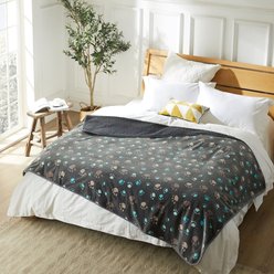 Allisandro Triple Layer Tech Waterproof Dog & Cat Blanket, Grey Paw, XX-Large