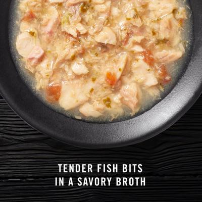 Show full view: American Journey Landmark Broths Salmon, Tomatoes & Kale Recipe Wet Cat Food Complement Pouches, 1.4-oz case of 16 slide 4 of 11