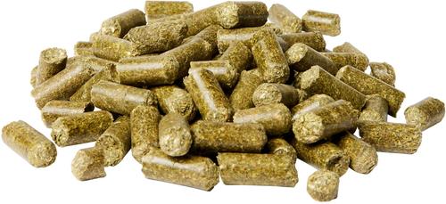 Show full view: Ametza Alfalfa Pellets All-Natural Farm Animal & Horse Forage, 50-lb bag slide 3 of 4