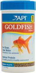API Sinking Pellets Goldfish Food, 7-oz bottle