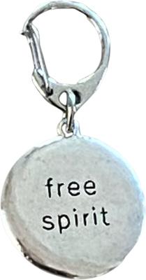 Show full view: Arden Free Spirit Dog & Cat ID Tag slide 2 of 3