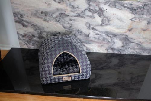 Show full view: Armarkat Combo Checkered Pattern Cat Bed slide 4 of 10