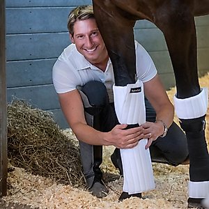 Back on Track Scandic PK Horse Wraps, White, Medium, 15.75x15.75-in