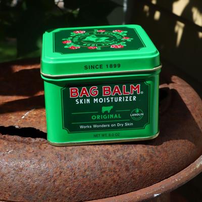 Show full view: Bag Balm Pet Nose, Paw & Hot Spot Moisturizer, 8-fl oz tin slide 9 of 11