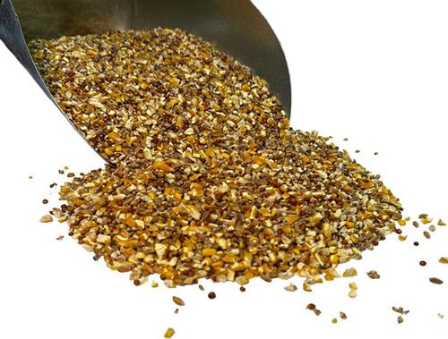 Show full view: Bar ALE Non-GMO Poultry Scratch Mix, 10-lb bag slide 3 of 5