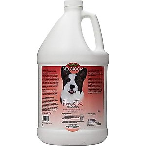 Veterinary Formula Clinical Care Flea & Tick Medicated Shampoo