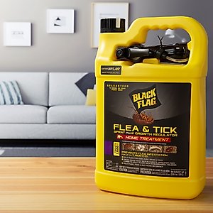 Black Flag Flea & Tick Spray Growth Regulator Home Treatment, 128-fl oz bottle