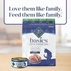 Blue Buffalo Basics Skin & Stomach Care Grain-Free Duck & Potato Recipe Dry Cat Food, 22-lb bundle slide 2 of 9