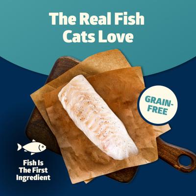 Show full view: Blue Buffalo Freedom Adult Fish Recipe Grain-Free Dry Cat Food, 5-lb bag slide 4 of 12