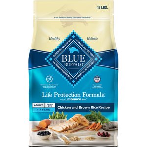 Blue Buffalo Life Protection Formula Small Bite Adult Chicken & Brown Rice Recipe Dry Dog Food, 15-lb bag