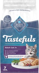 Blue Buffalo Tastefuls Chicken & Brown Rice Recipe Adult 7+ Dry Cat Food, 7-lb bag