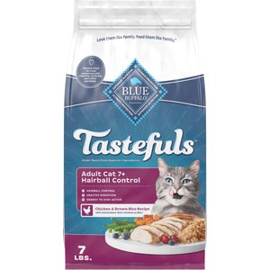 Blue Buffalo Tastefuls Chicken & Brown Rice Recipe Hairball Control Adult Dry Cat Food, 15-lb bag
