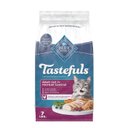 Blue Buffalo Tastefuls Chicken & Brown Rice Recipe Hairball Control Adult Dry Cat Food, 15-lb bag