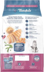 Blue Buffalo Tastefuls Hairball Control Natural Chicken & Brown Rice Recipe Adult 7+ Dry Cat Food, 7-lb bag slide 2 of 9