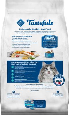 Show full view: Blue Buffalo Tastefuls Weight & Hairball Control Adult Dry Cat Food, 3-lb bag slide 3 of 13