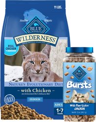 Blue Buffalo Wilderness Indoor Chicken Recipe Grain-Free Dry Food + Bursts with Paw-Licken Chicken Cat Treats