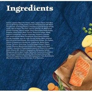 Blue Buffalo Wilderness Salmon Recipe Grain-Free Dry Cat Food, 4-lb bag