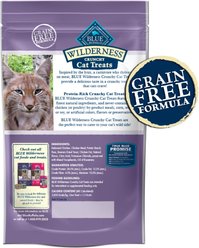 Blue Buffalo Wilderness Tasty Chicken Flavor Grain-Free Crunchy Cat Treats, 2-oz bag slide 2 of 9