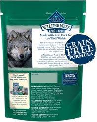 Blue Buffalo Wilderness Trail Treats Duck Wild Bits Grain-Free Training Dog Treats, 4-oz bag slide 2 of 9