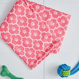Bone Dry Printed Moroccan Microfiber Dog & Cat Bath Towel, Pink