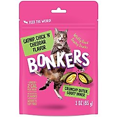 Bonkers Cat Pillows Catnip, Chick 'N & Cheddar Flavored Crunchy Cat Treats, 3-oz bag, 1 count